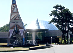 県立恐竜博物館